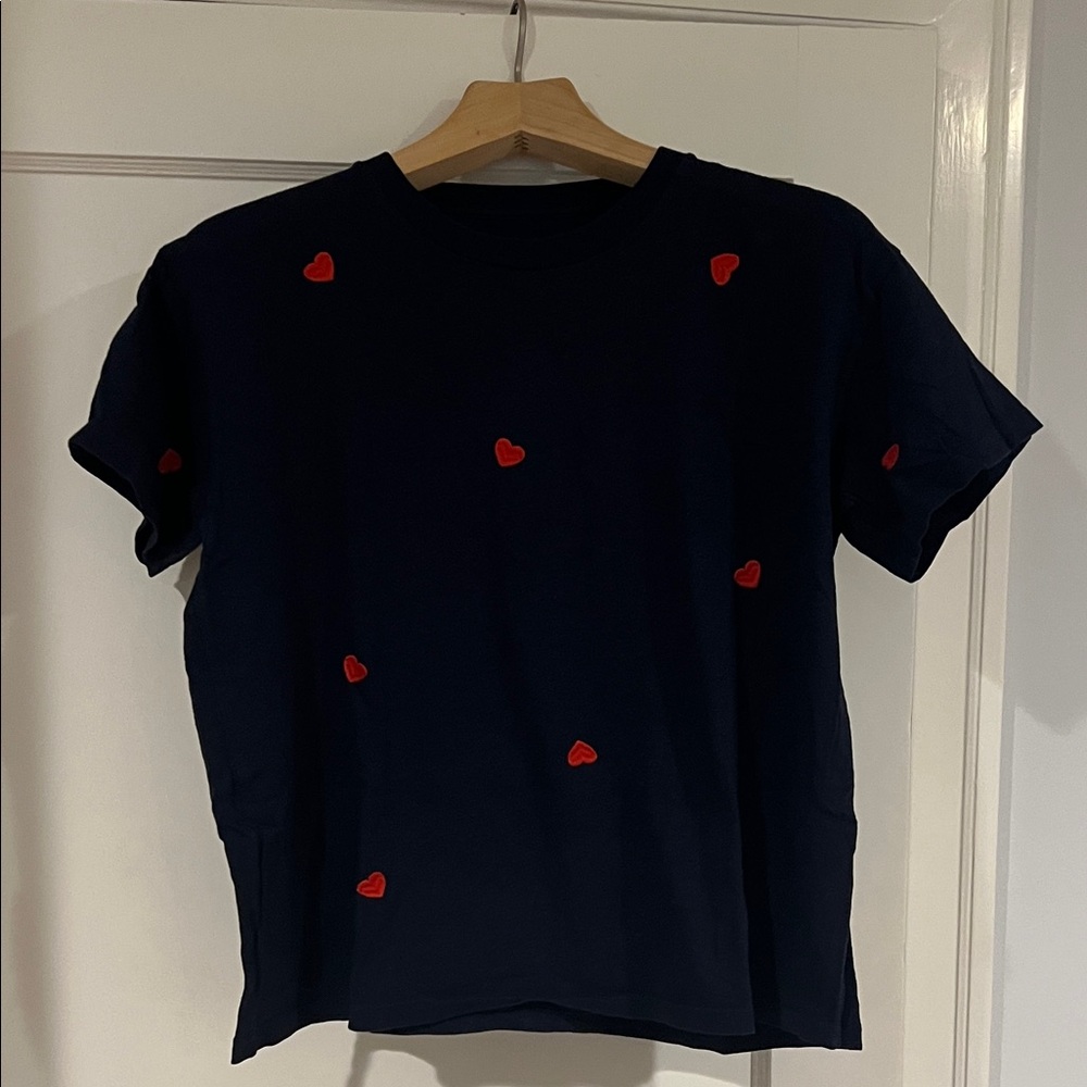 Women’s Navy Blue Heart Pattern T-Shirt